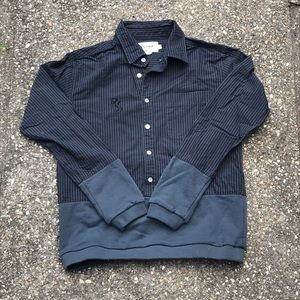 Diamond button up